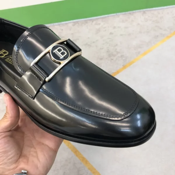 fake designer shoes mens