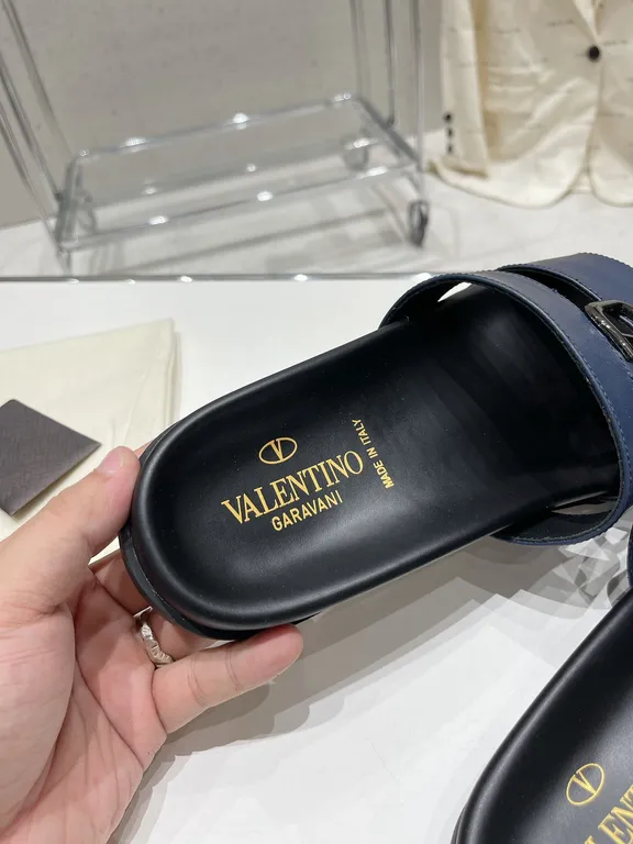 rep Valentino shoes