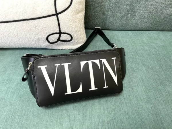 designer replica Valentino bag