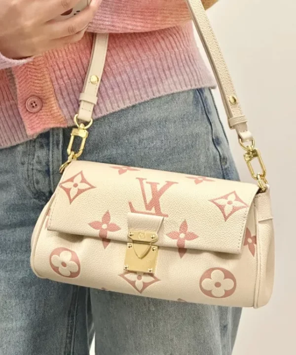 replica Louis Vuitton Shoulder Bag