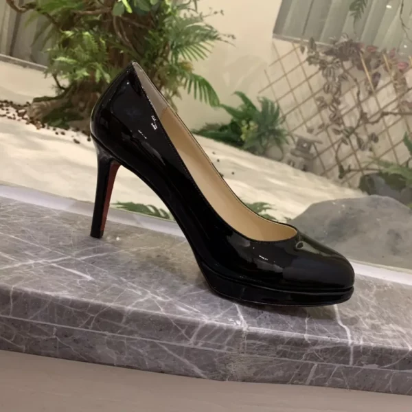 Christian Louboutin shoes - Replica shoes