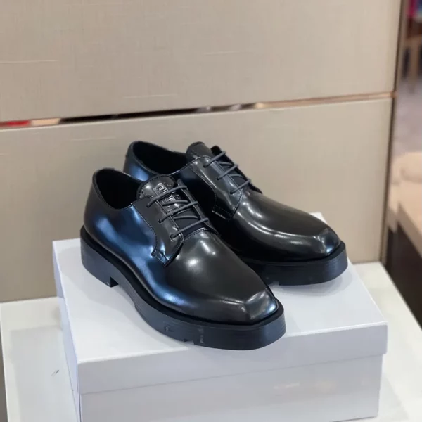 Givenchy shoes - Reps shoes