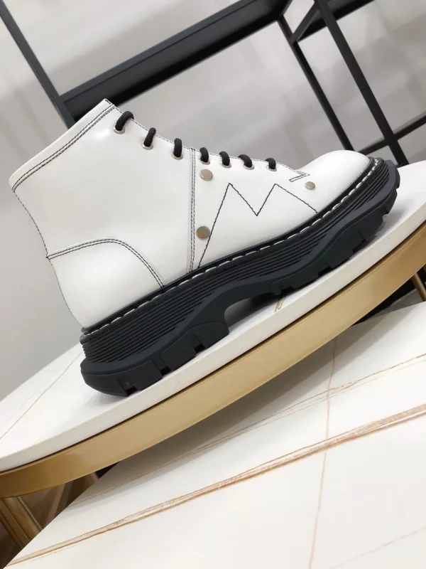 Alexander MCQueen shoes - rep shoes