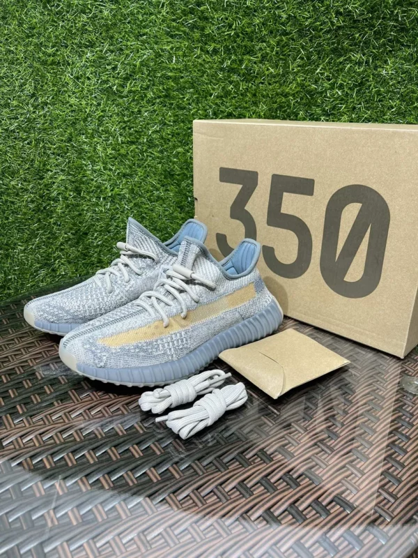 Yeezy shoes - Replica shoes