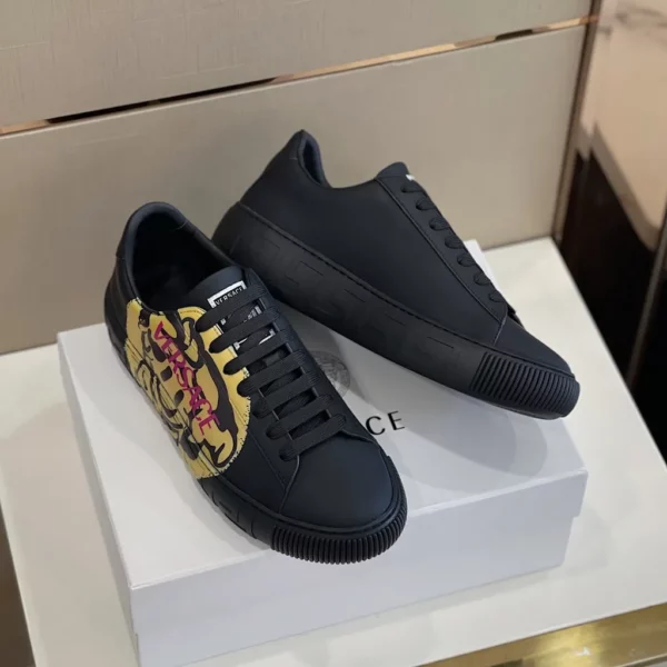 Versace shoes - rep shoes