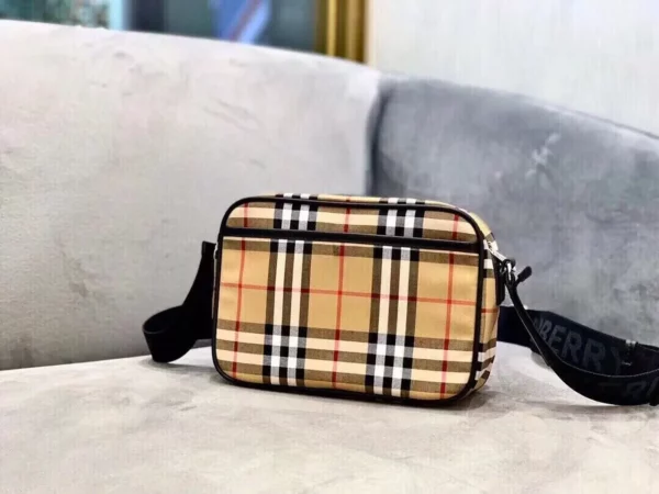 Burberry bag - replica bags