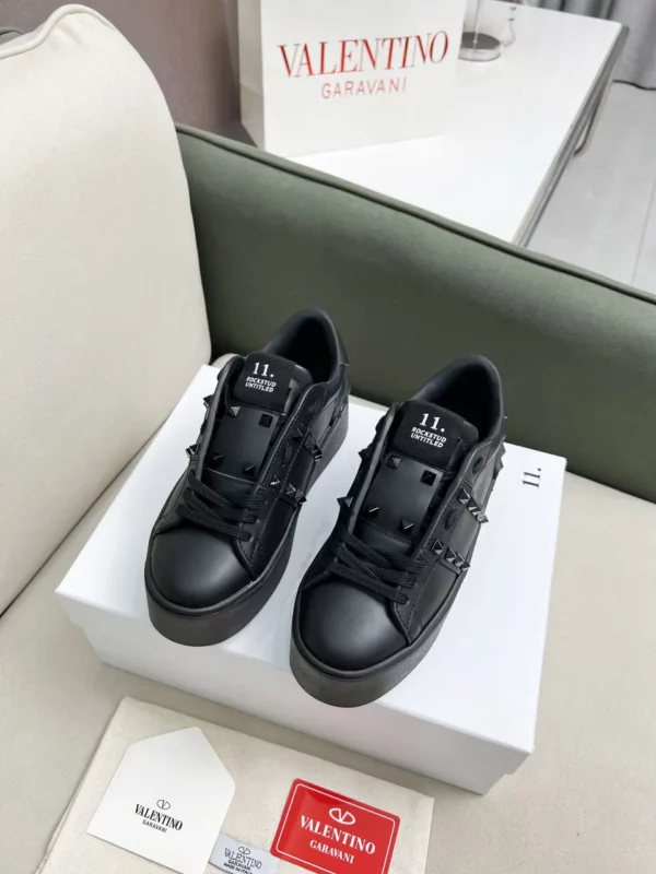 Valentino shoes - Replica shoes