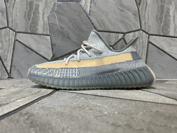 Yeezy shoes - Replica shoes