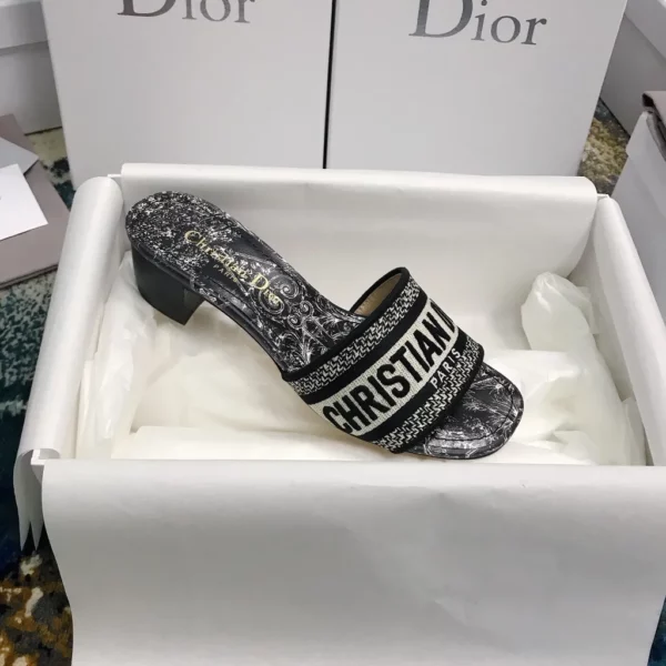 Dior shoes - rep shoes