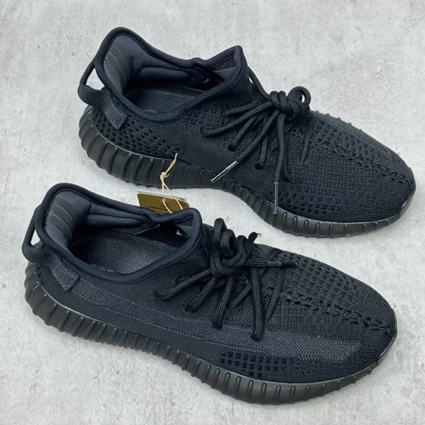 Yeezy shoes - Reps shoes