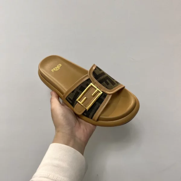 Fendi shoes - Replica shoes