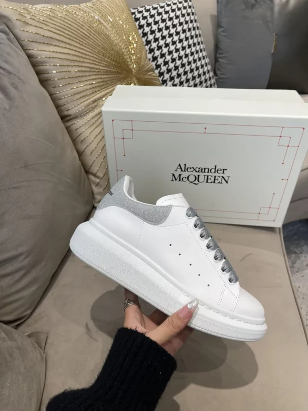 Alexander MCQueen shoes - Reps shoes