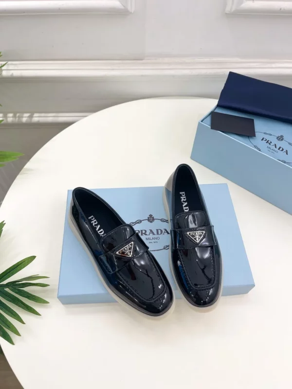 Prada shoes - Replica shoes