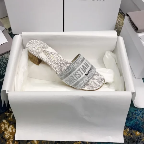 Dior shoes - rep shoes