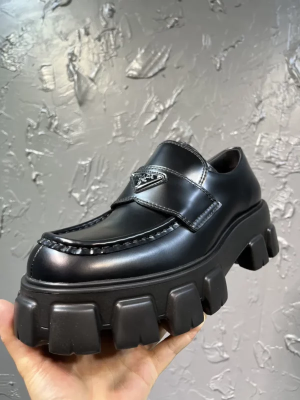 Prada shoes - Replica shoes