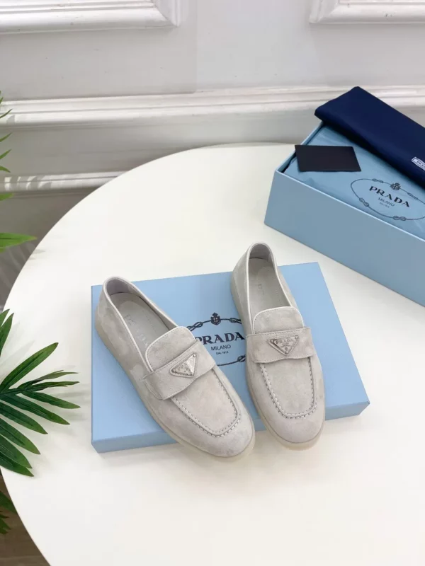 Prada shoes - Replica shoes