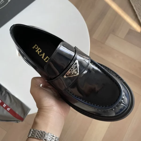 Prada shoes - Replica shoes