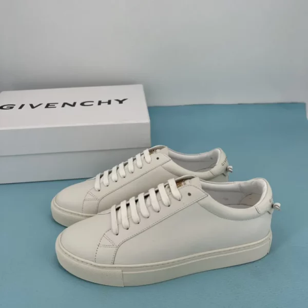 Givenchy shoes - rep shoes