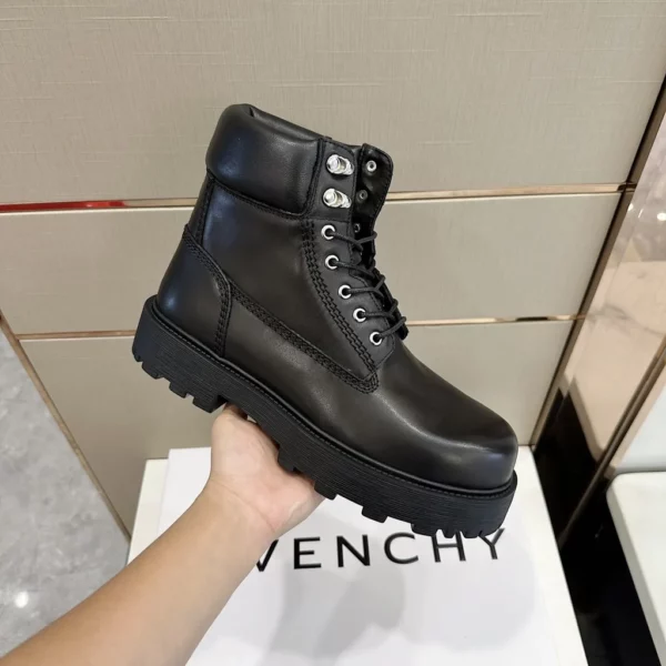 Givenchy shoes - Replica shoes