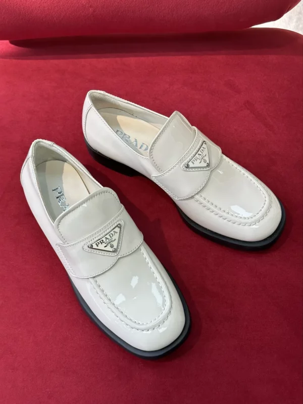 Prada shoes - Replica shoes