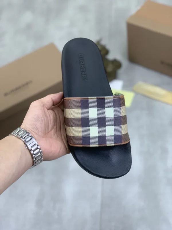 Burberry shoes - rep shoes