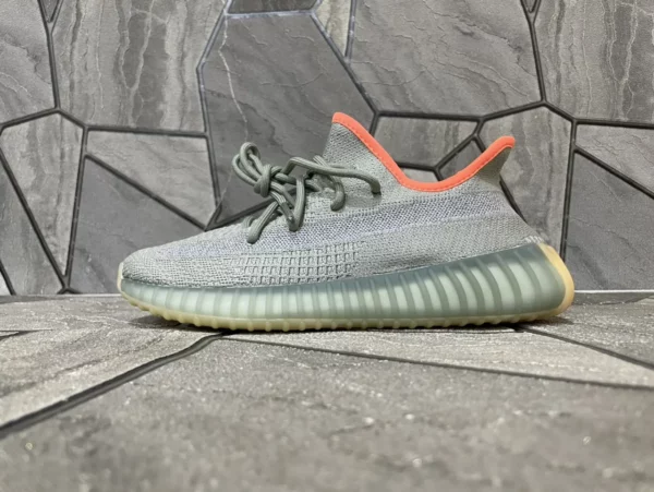 Yeezy shoes - Replica shoes