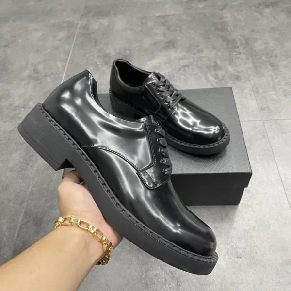 Prada shoes - Replica shoes