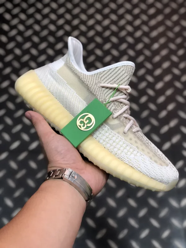 Yeezy shoes - Replica shoes