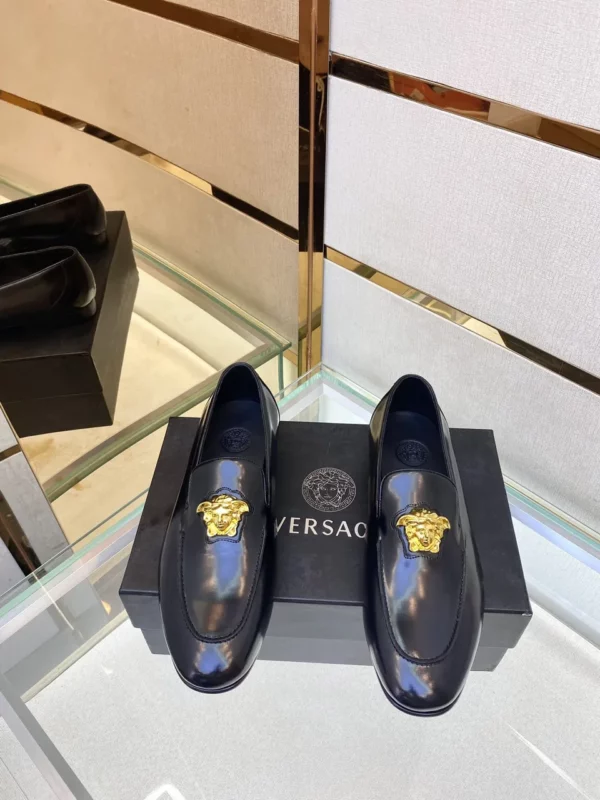 Versace shoes - Replica shoes