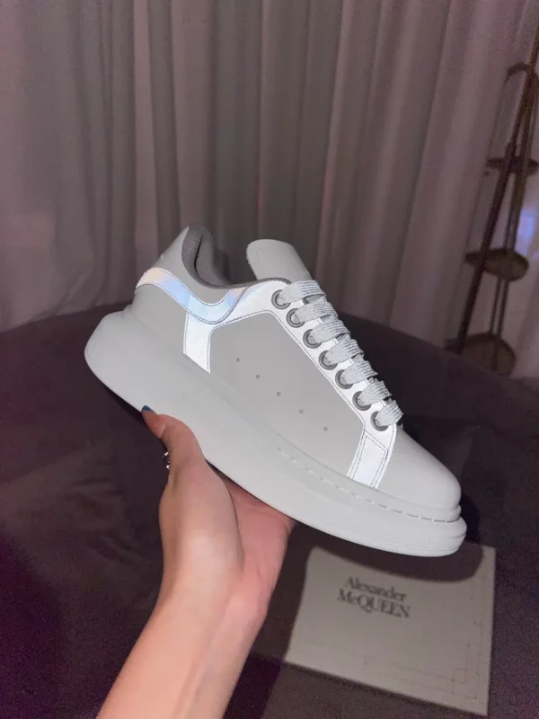 Alexander MCQueen shoes - rep shoes