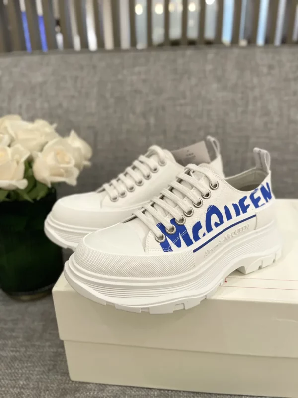 Alexander MCQueen shoes - Replica shoes