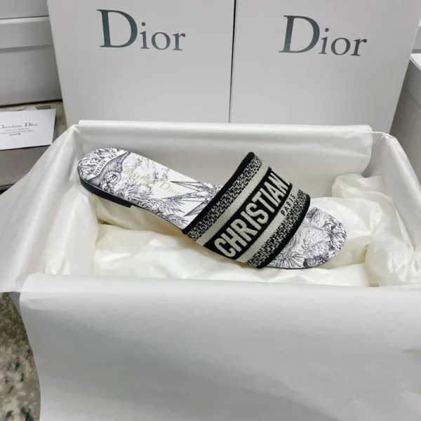 Dior shoes - rep shoes