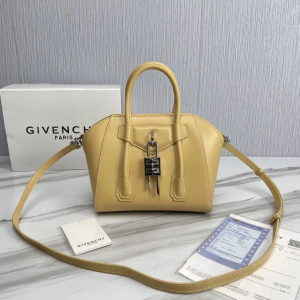 Givenchy bag - rep bags