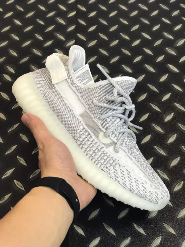 Yeezy shoes - rep shoes