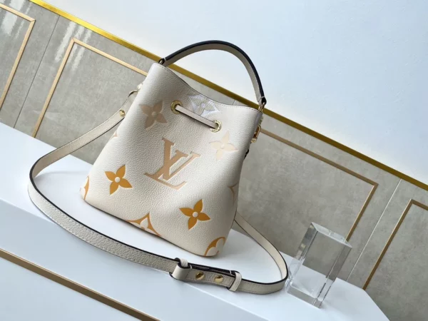 Louis Vuitton bag - louis vuitton replica bags