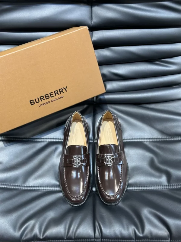 Burberry shoes - rep shoes