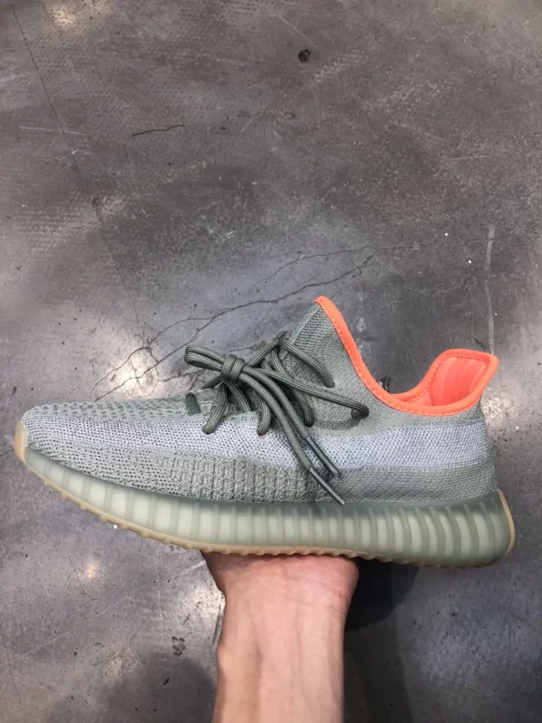 Yeezy shoes - rep shoes