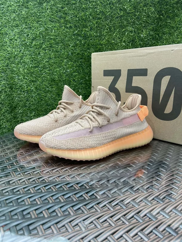 Yeezy shoes - rep shoes