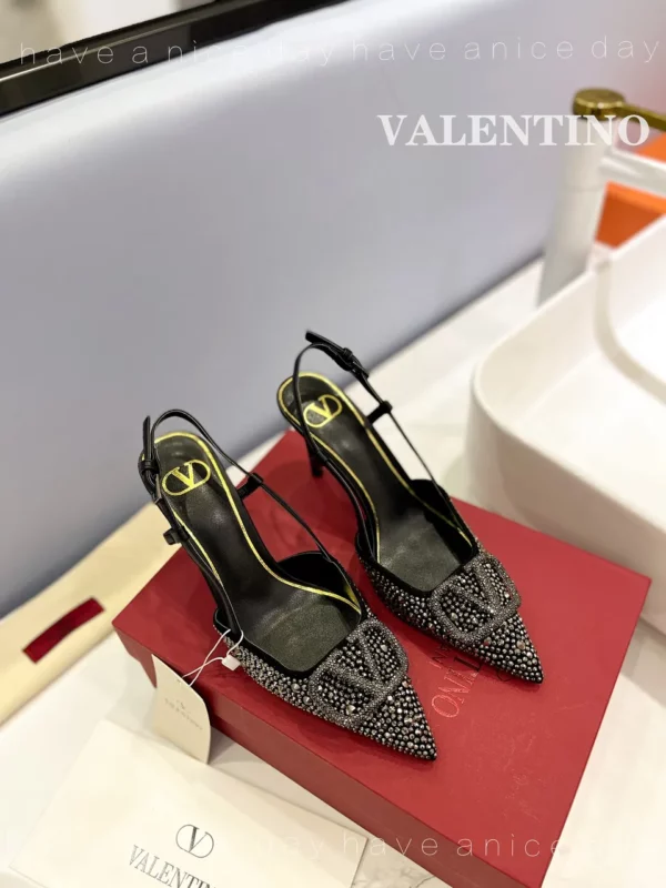 Valentino shoes - Replica shoes