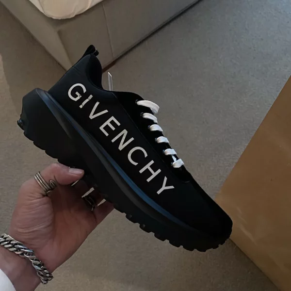 Givenchy shoes - rep shoes