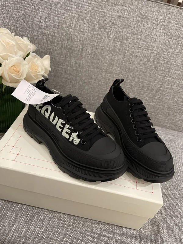 Alexander MCQueen shoes - rep shoes