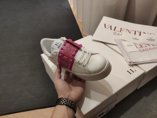 Valentino shoes - Replica shoes