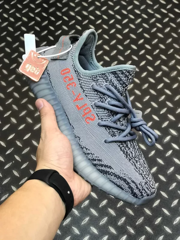 Yeezy shoes - Replica shoes