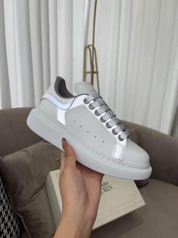 Alexander MCQueen shoes - rep shoes