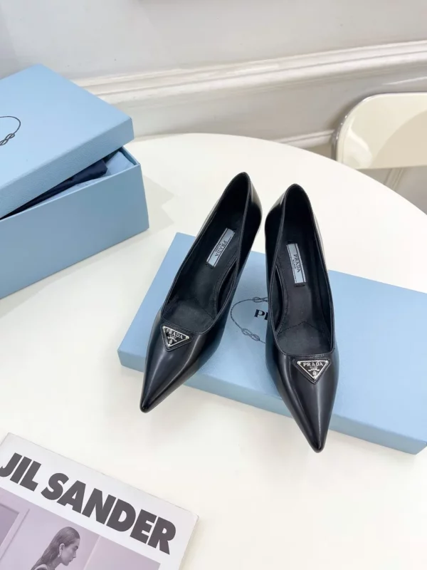 Prada shoes - Replica shoes