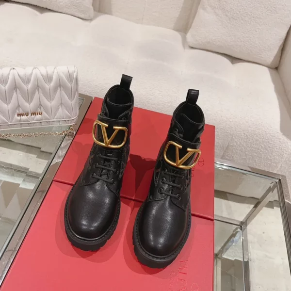 Valentino shoes - Replica shoes