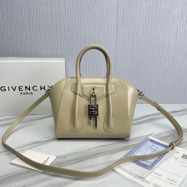 Givenchy bag - rep bags