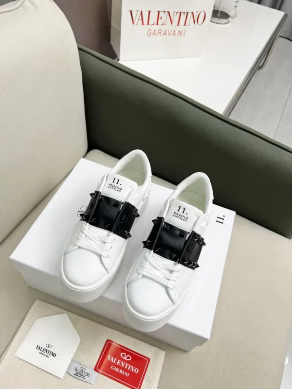 Valentino shoes - Replica shoes