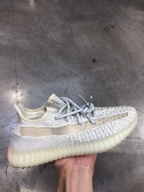 Yeezy shoes - rep shoes