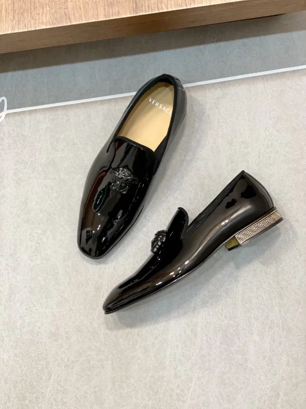 Versace shoes - Replica shoes